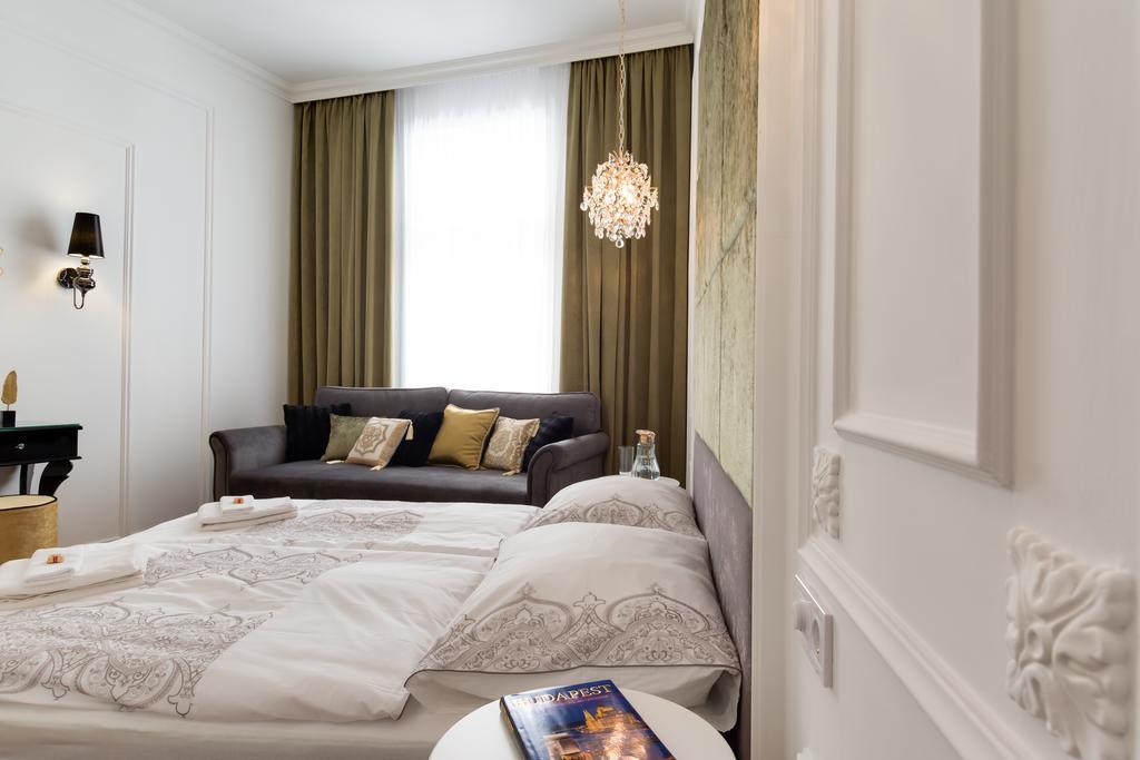 Chestnut & Eliza Suites Budapest Exterior photo