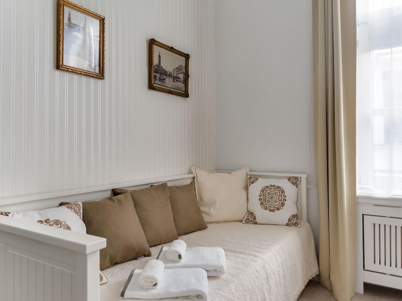 Chestnut & Eliza Suites Budapest Exterior photo